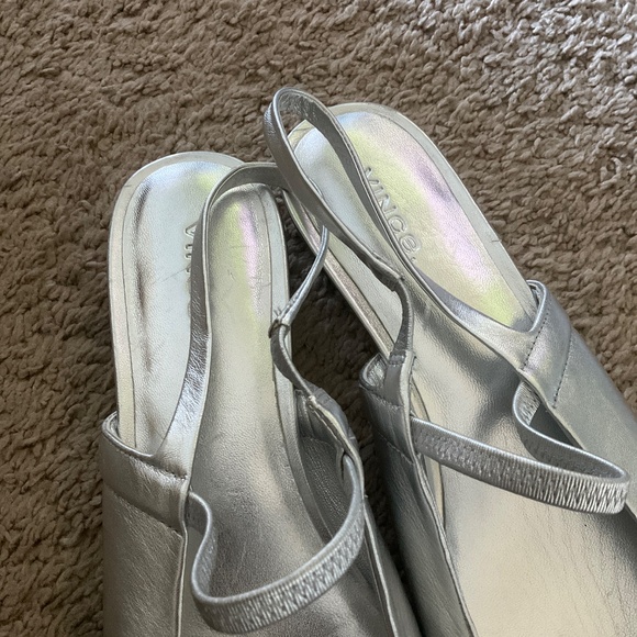 Vince Women’s Venice Flats - Picture 4 of 6